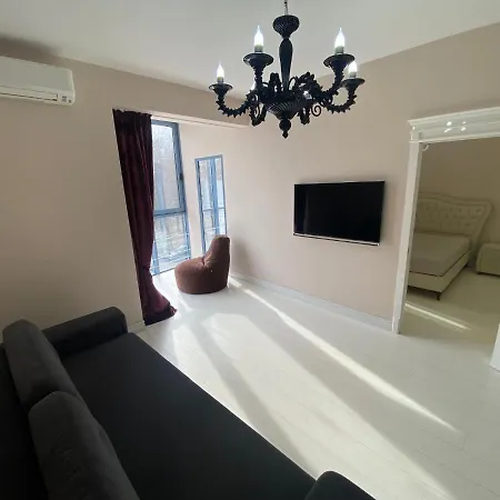 Coliseum Palace 2x Bedroom Md Riscanovca *